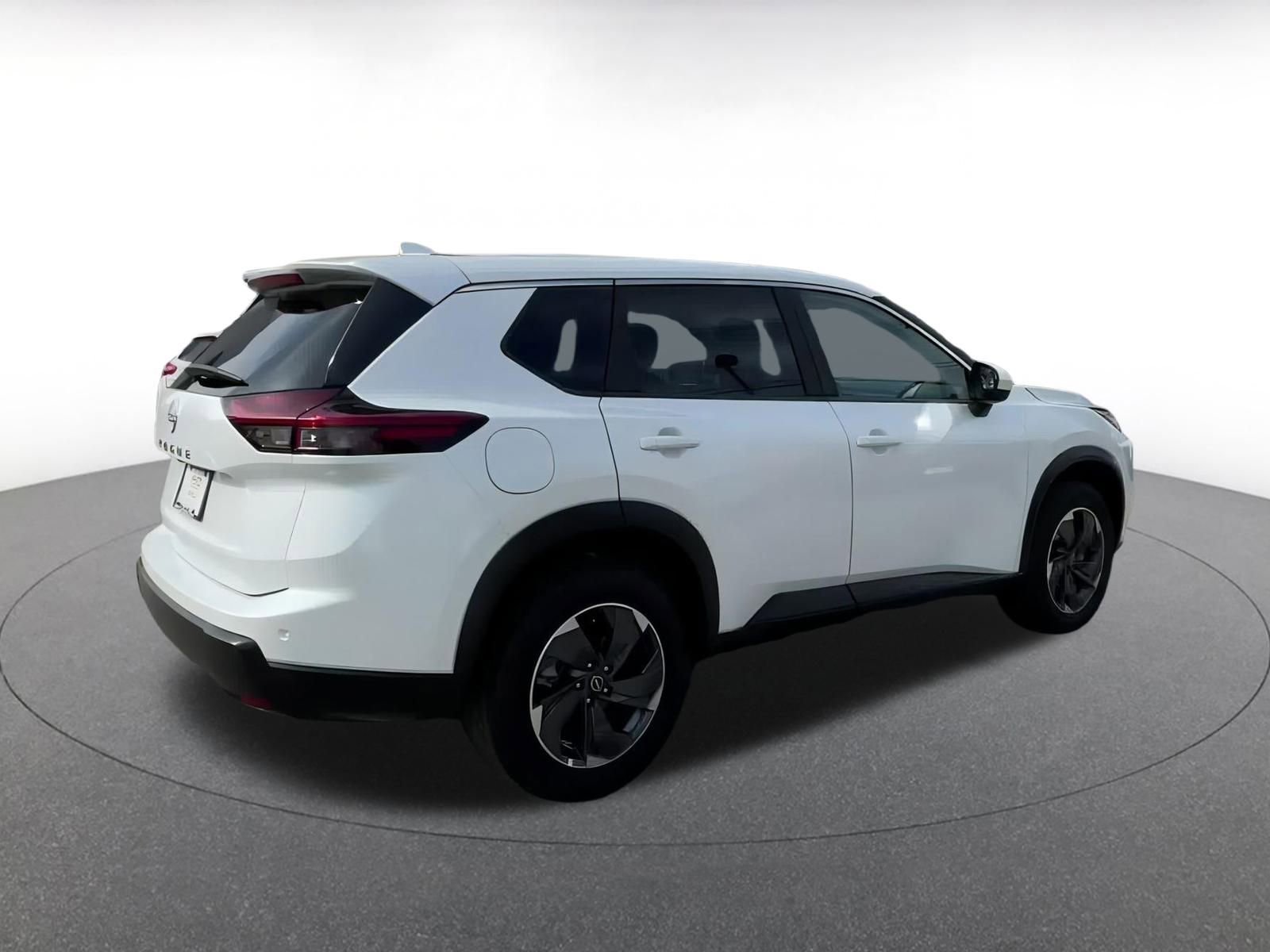 Thumbnail: 2025 Nissan Rogue - 15