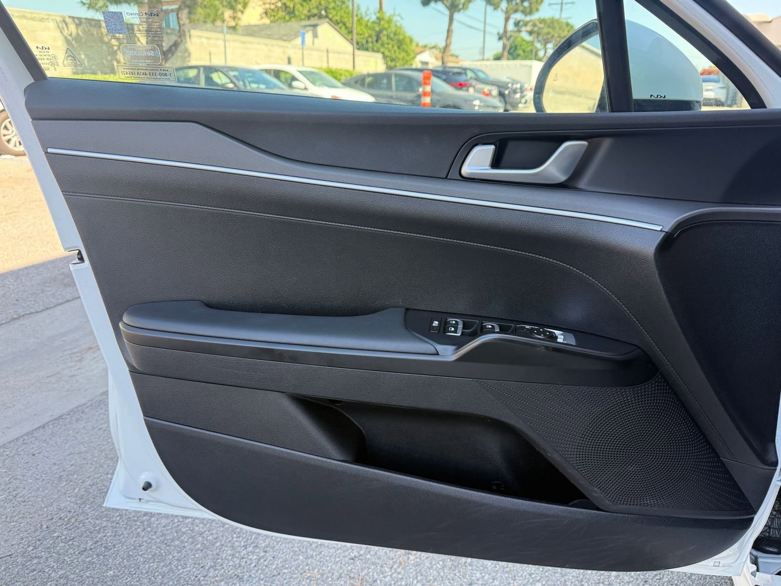 Thumbnail: 2025 Kia K5 - 18