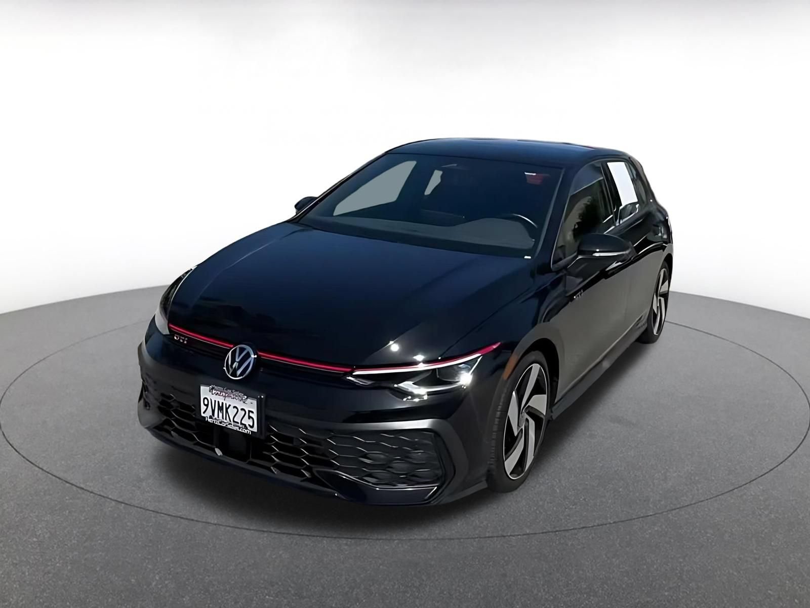 Thumbnail: 2026 Volkswagen Golf - 4