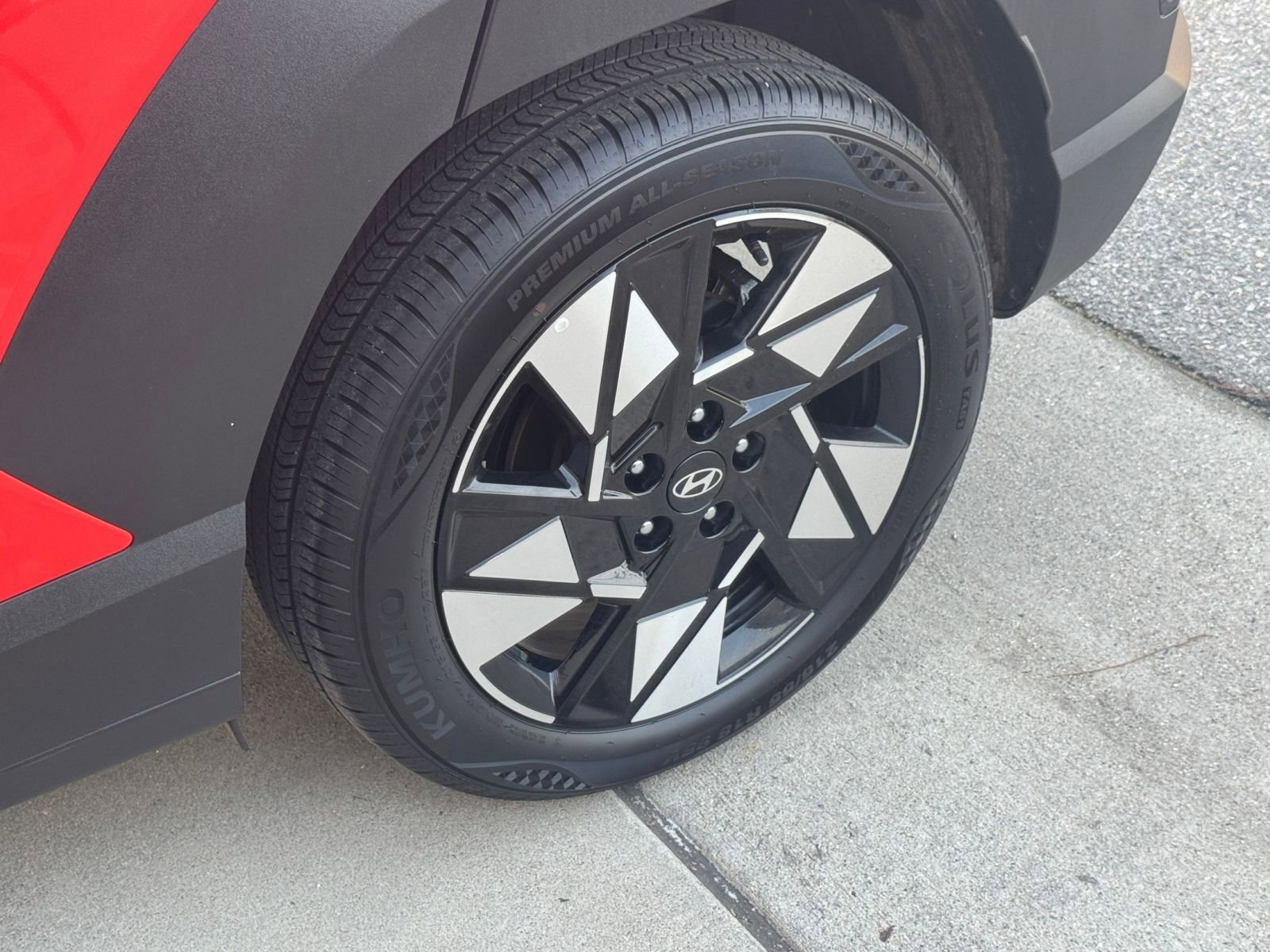 Thumbnail: 2025 Hyundai Kona - 30