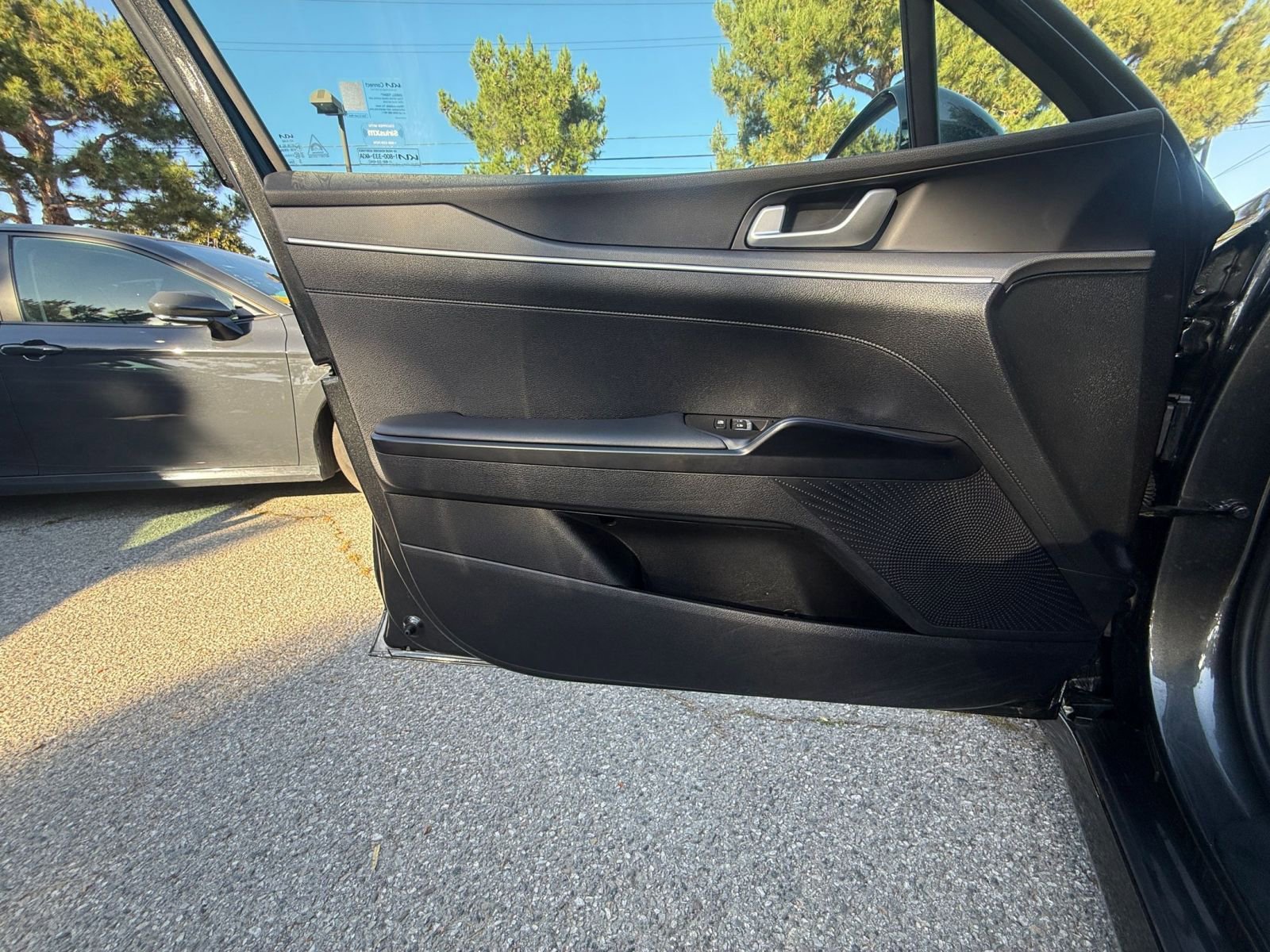 Thumbnail: 2025 Kia K5 - 18