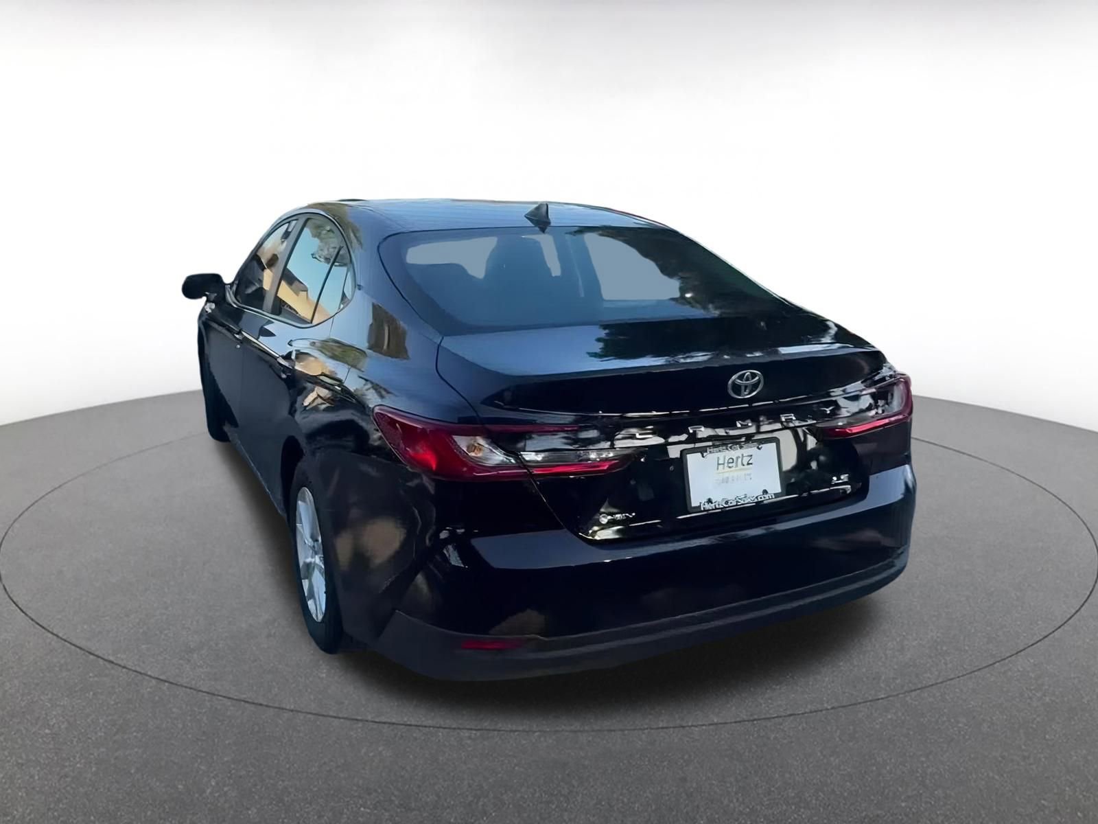 Thumbnail: 2025 Toyota Camry - 10