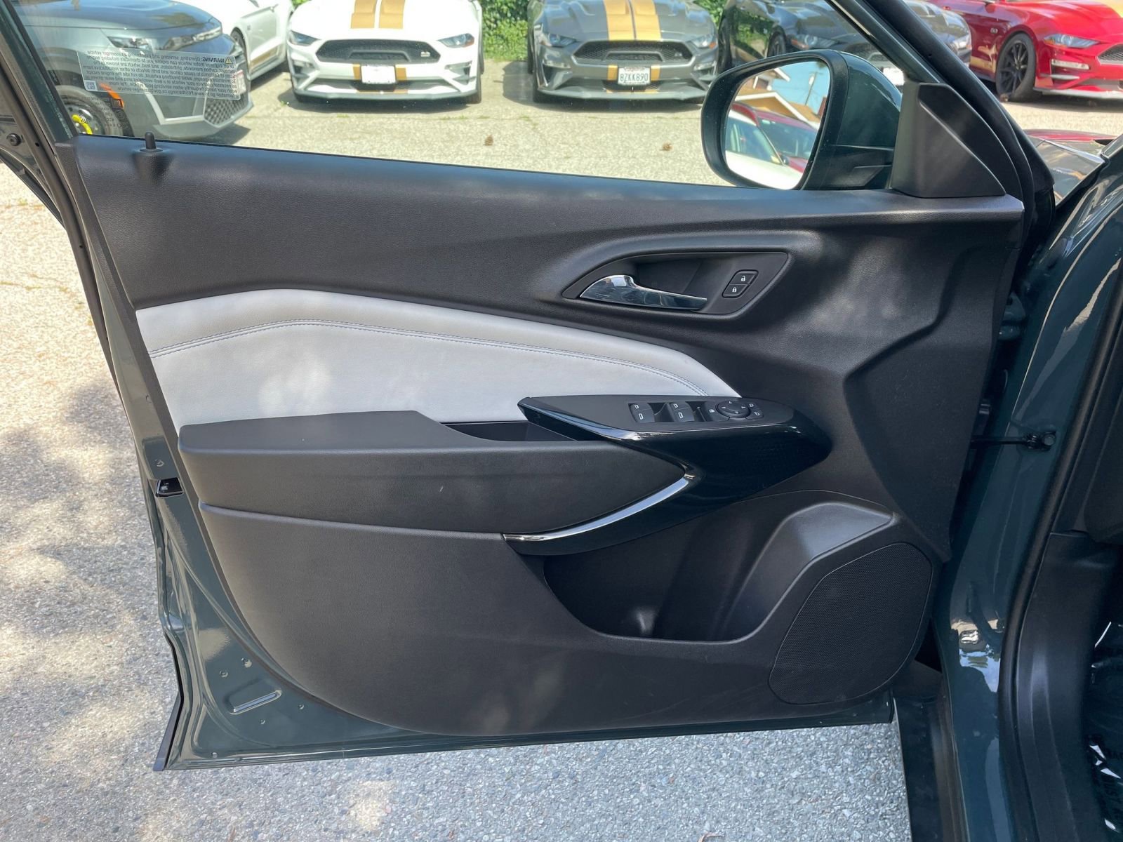 Thumbnail: 2025 Chevrolet Trax - 18