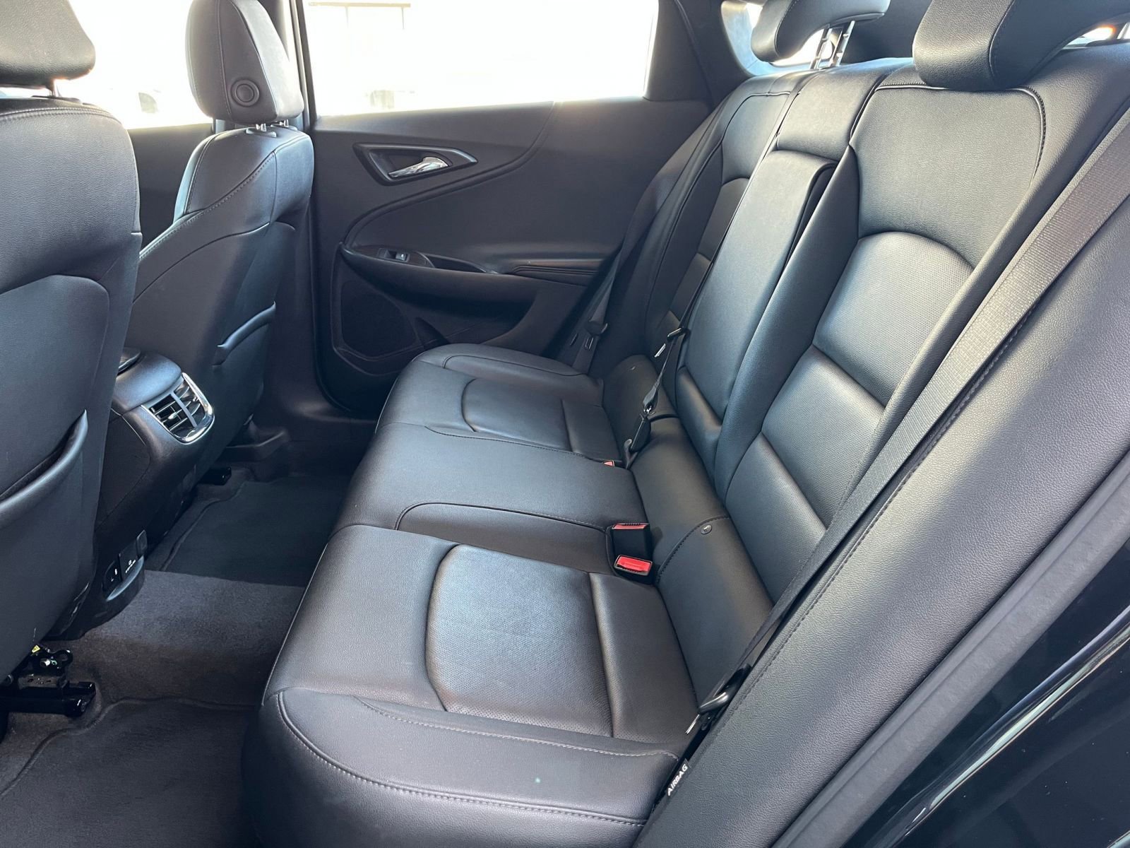 Thumbnail: 2024 Chevrolet Malibu - 25