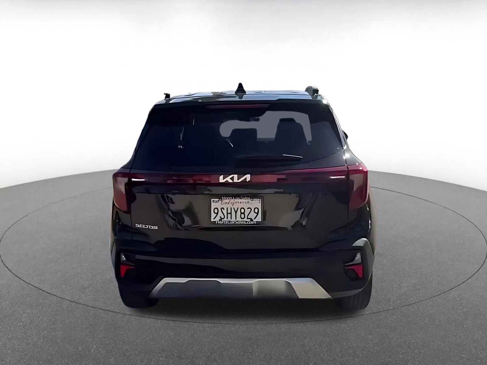 Thumbnail: 2025 Kia Seltos - 11