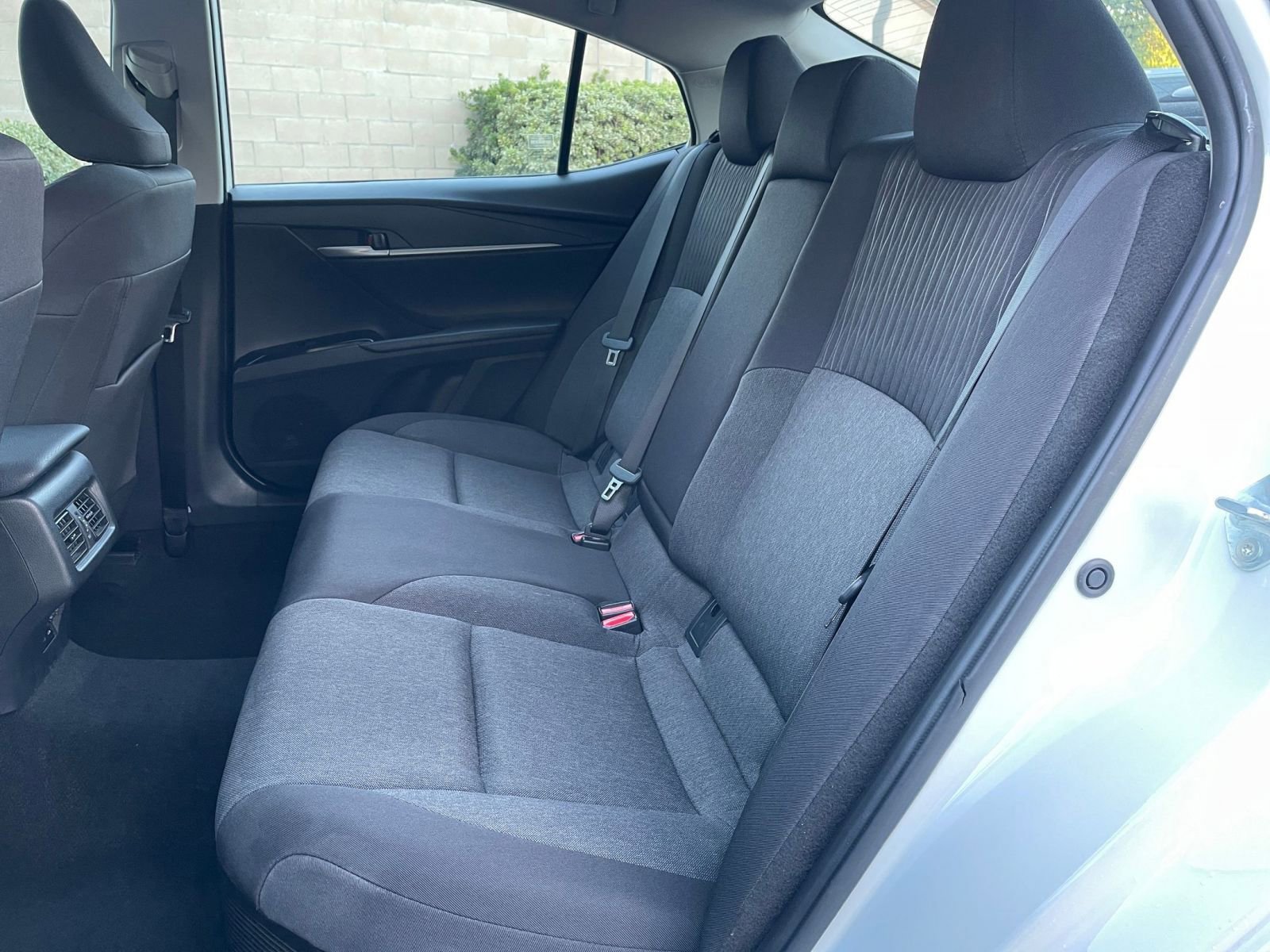 Thumbnail: 2025 Toyota Camry - 25