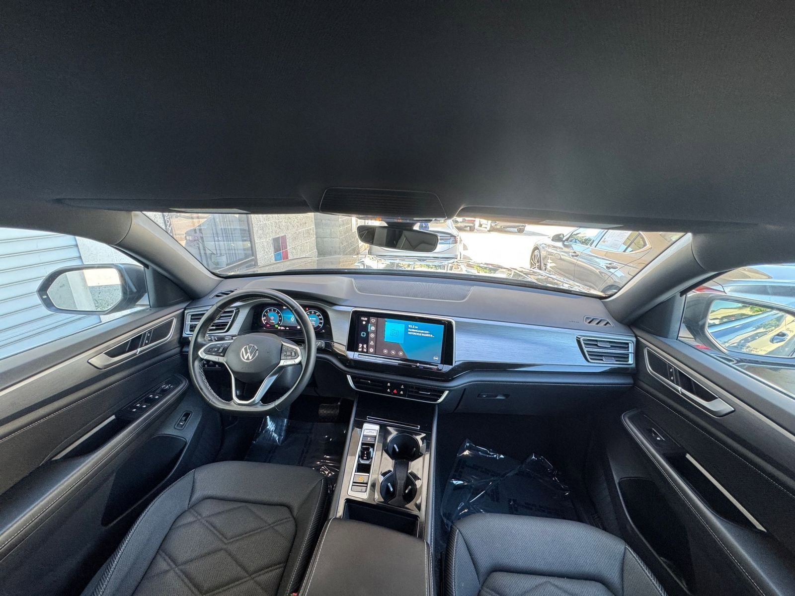 Thumbnail: 2025 Volkswagen Atlas - 33