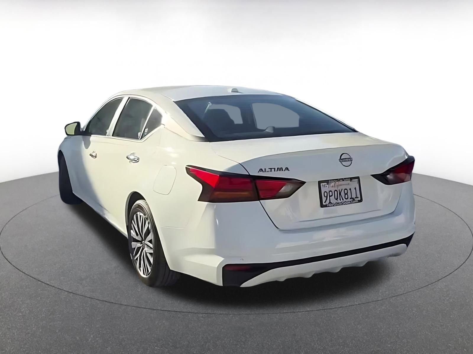Thumbnail: 2025 Nissan Altima - 10