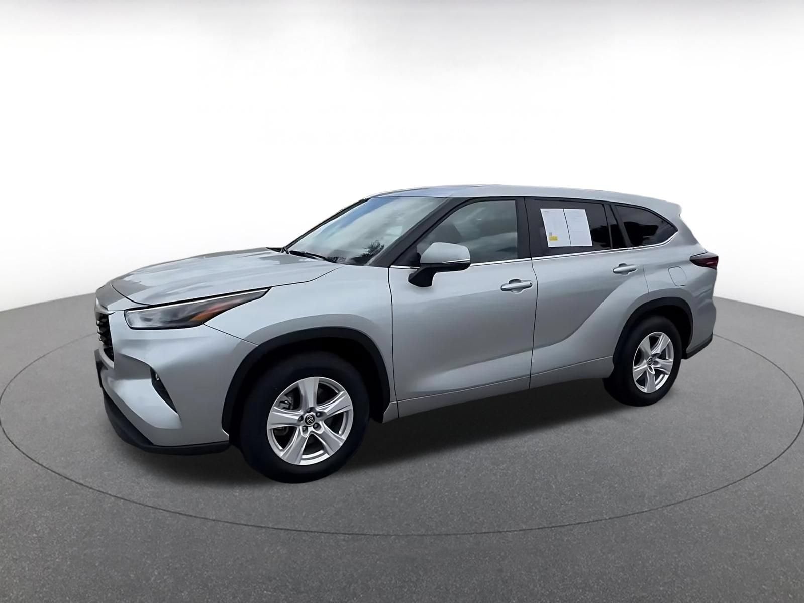 Thumbnail: 2025 Toyota Highlander - 6
