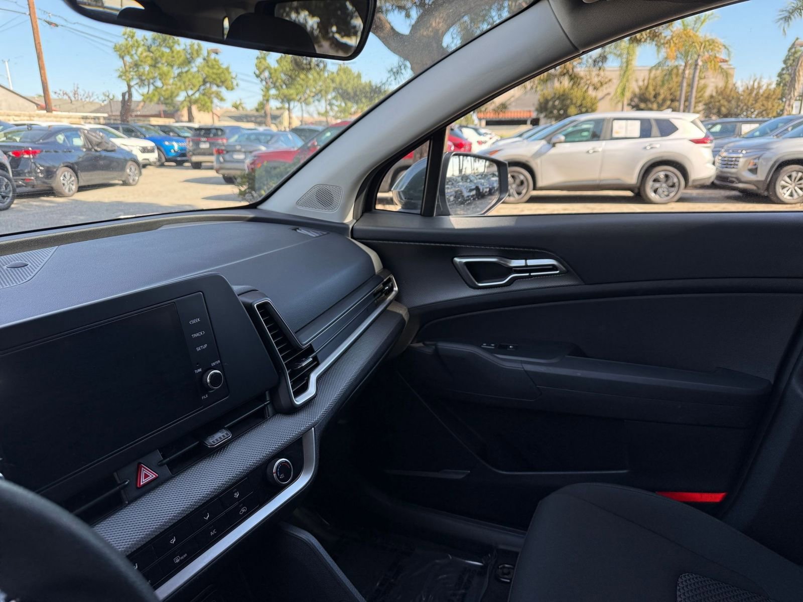 Thumbnail: 2025 Kia Sportage - 31