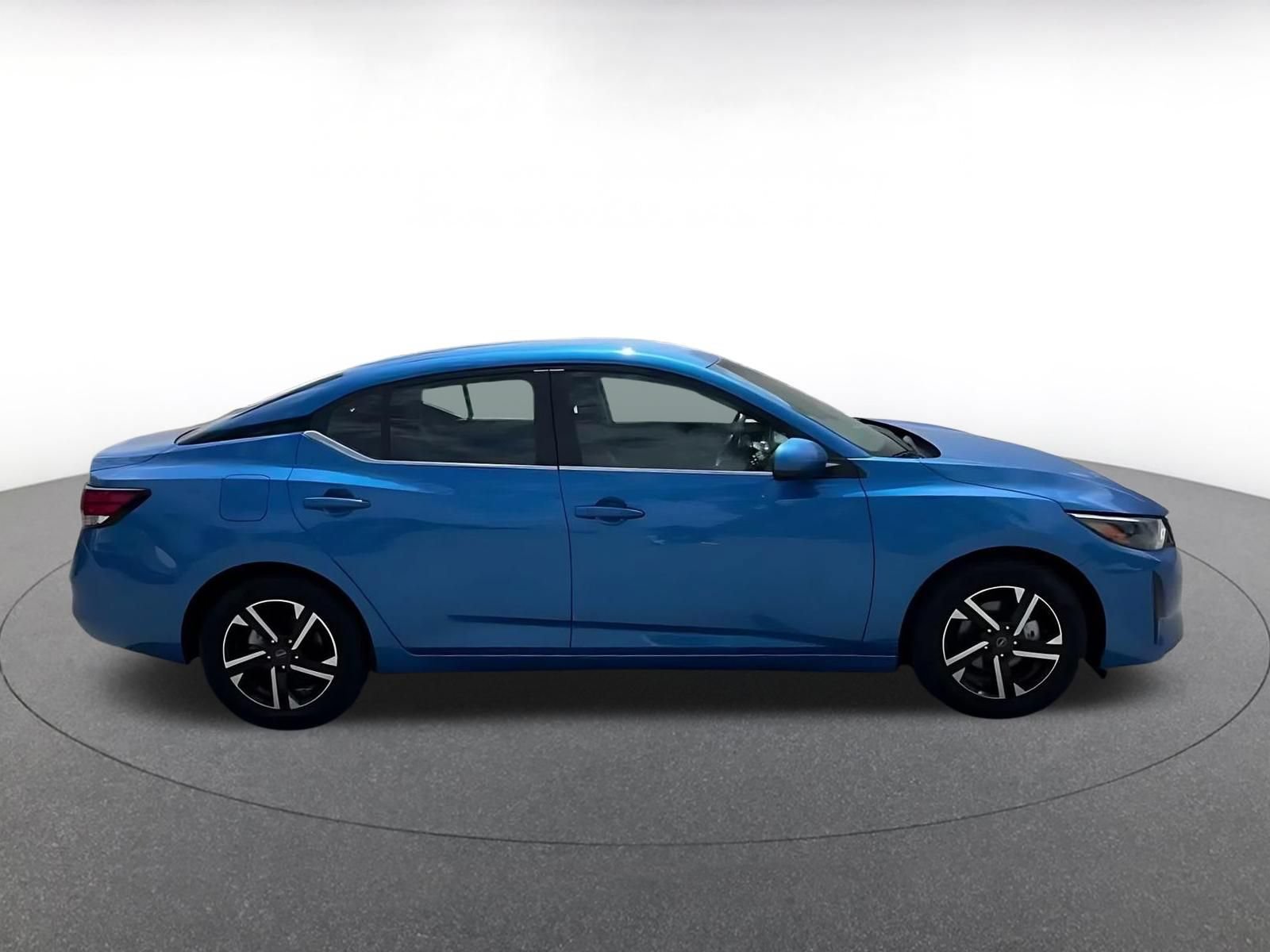 Thumbnail: 2025 Nissan Sentra - 13