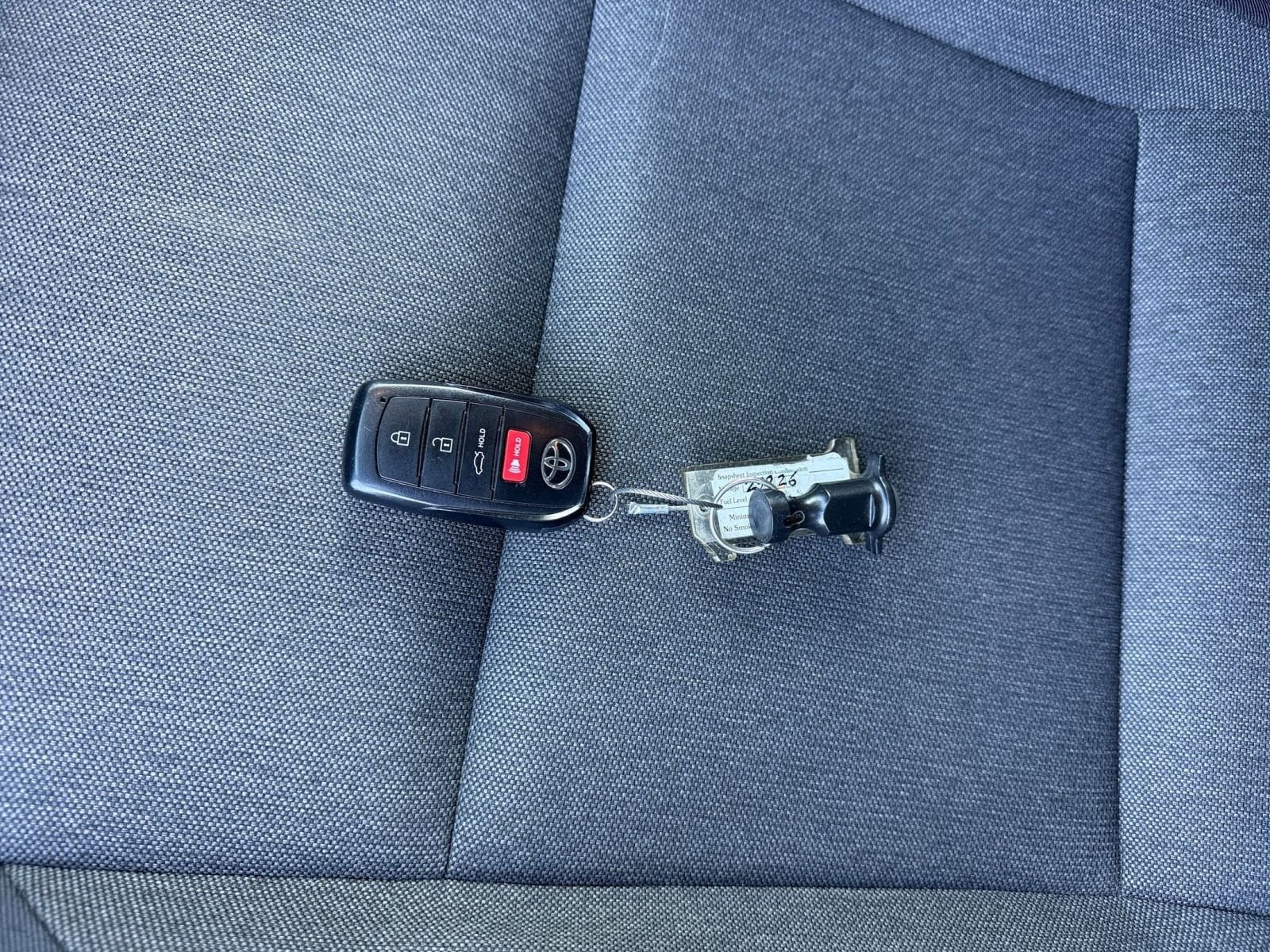 Thumbnail: 2025 Toyota Camry - 21