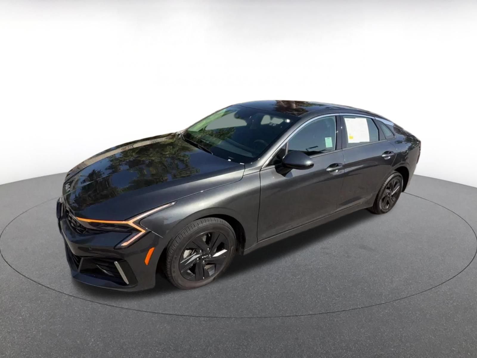 Thumbnail: 2025 Kia K5 - 8