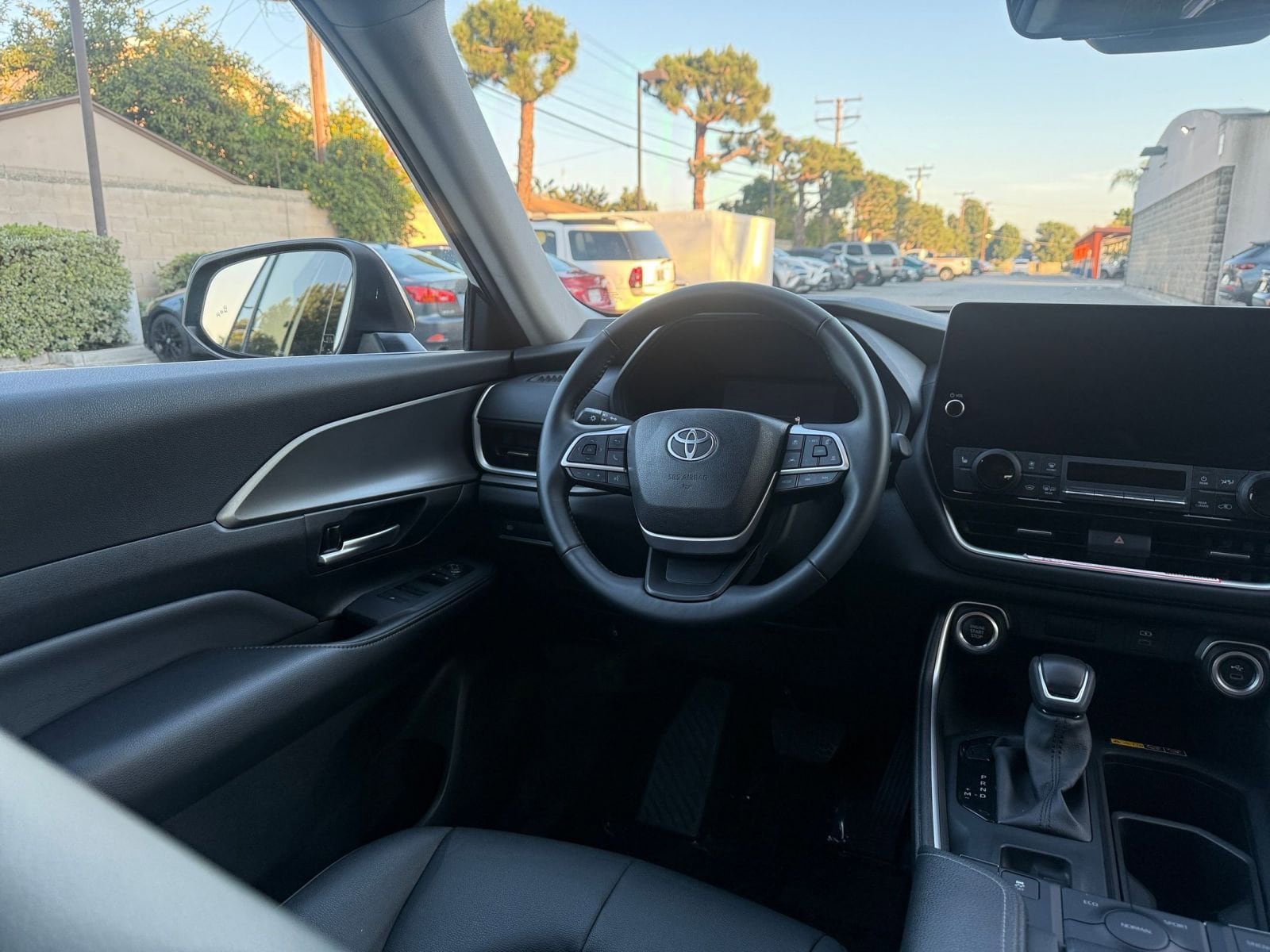 Thumbnail: 2025 Toyota Grand Highlander - 31