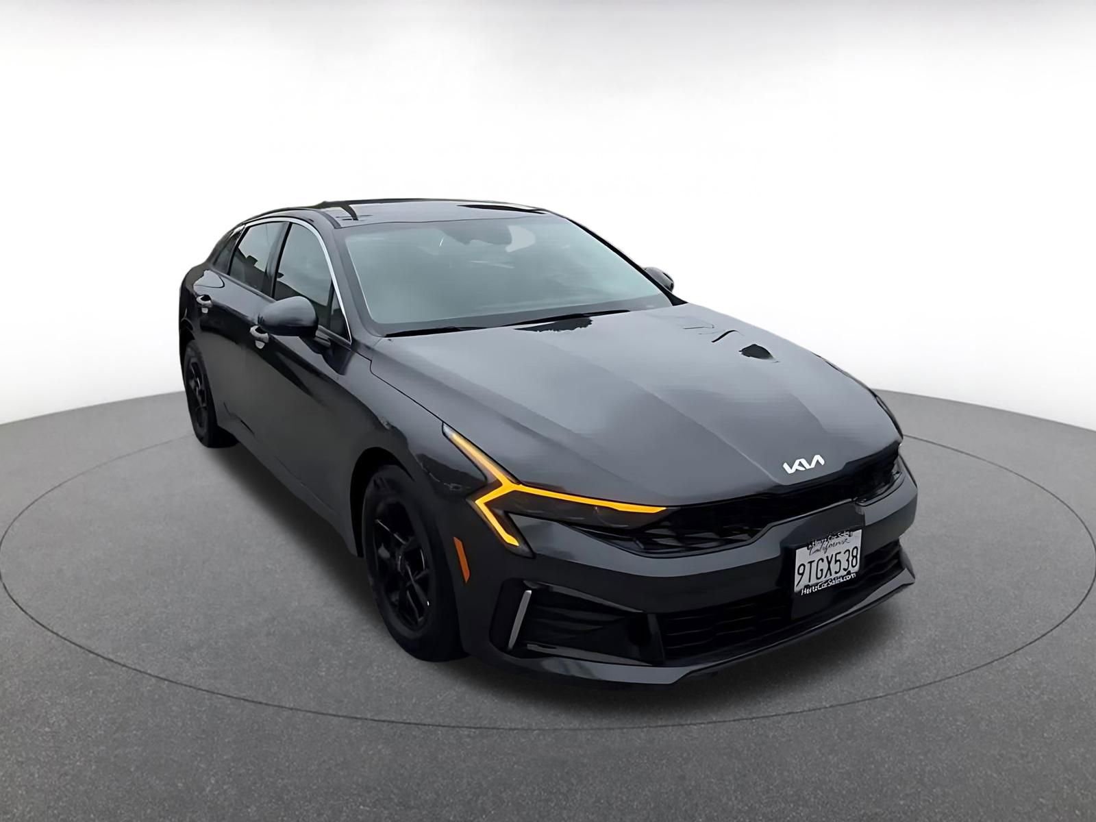 Thumbnail: 2025 Kia K5 - 3