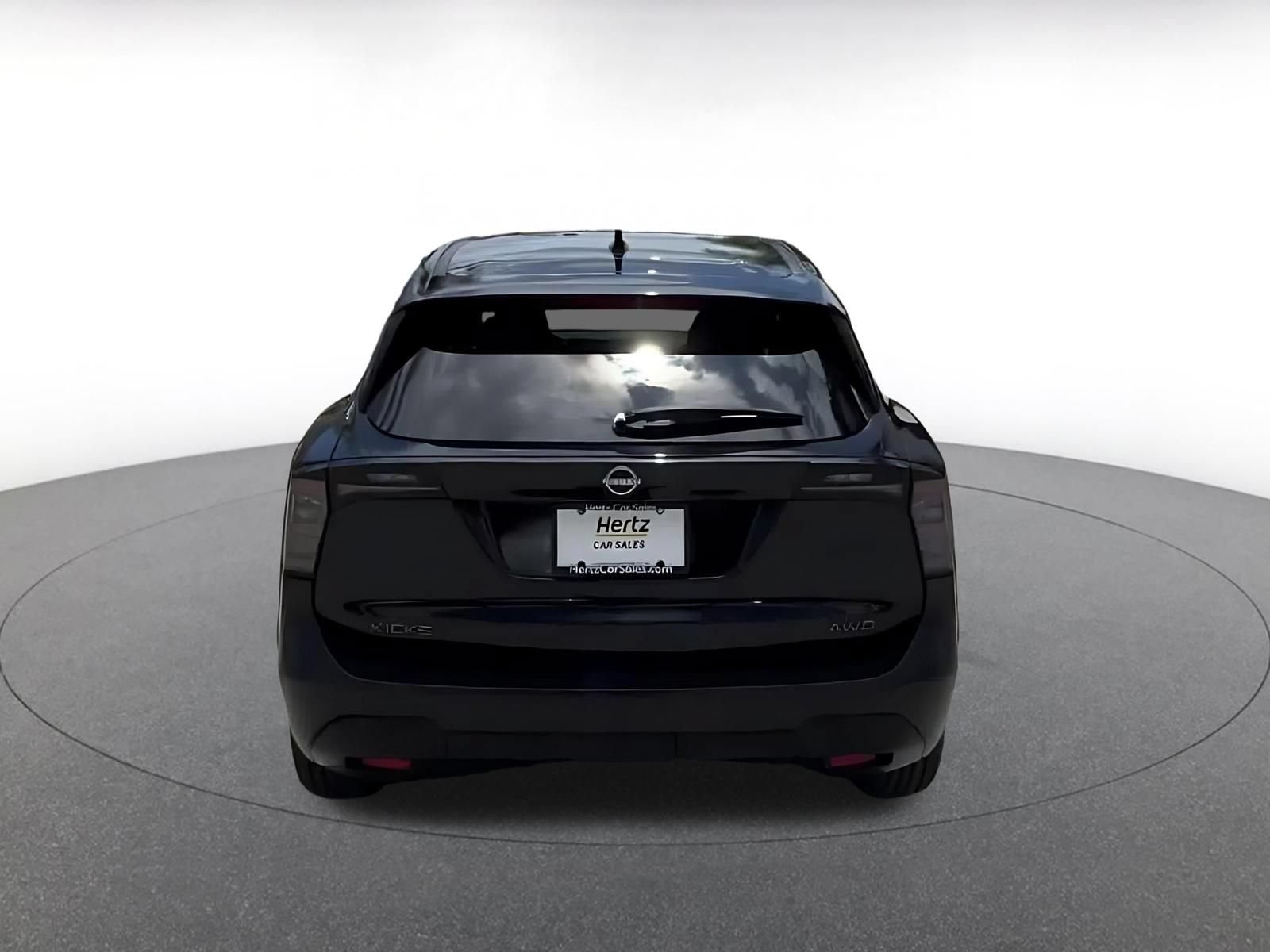 Thumbnail: 2025 Nissan Kicks - 5