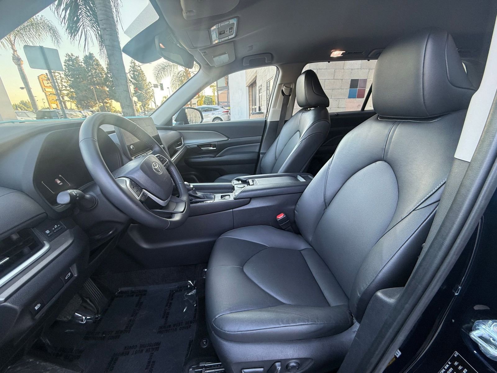 Thumbnail: 2025 Toyota Grand Highlander - 24