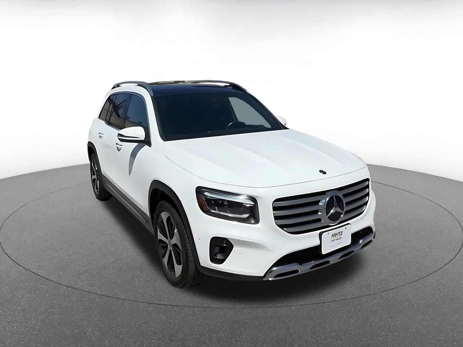 Thumbnail: 2025 Mercedes-Benz GLB - 3