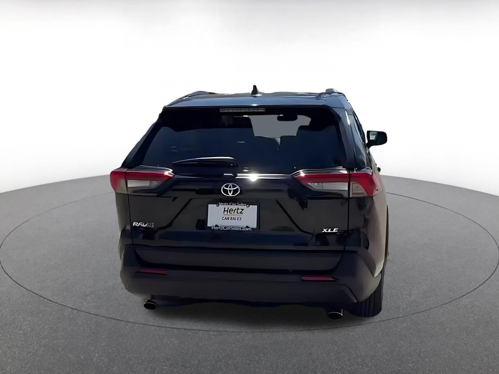 Thumbnail: 2025 Toyota RAV4 - 12