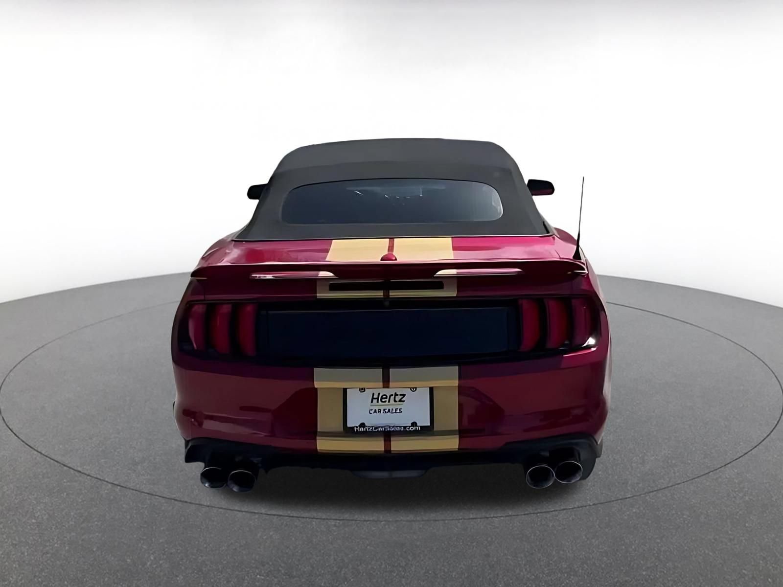Thumbnail: 2022 Ford Mustang - 10