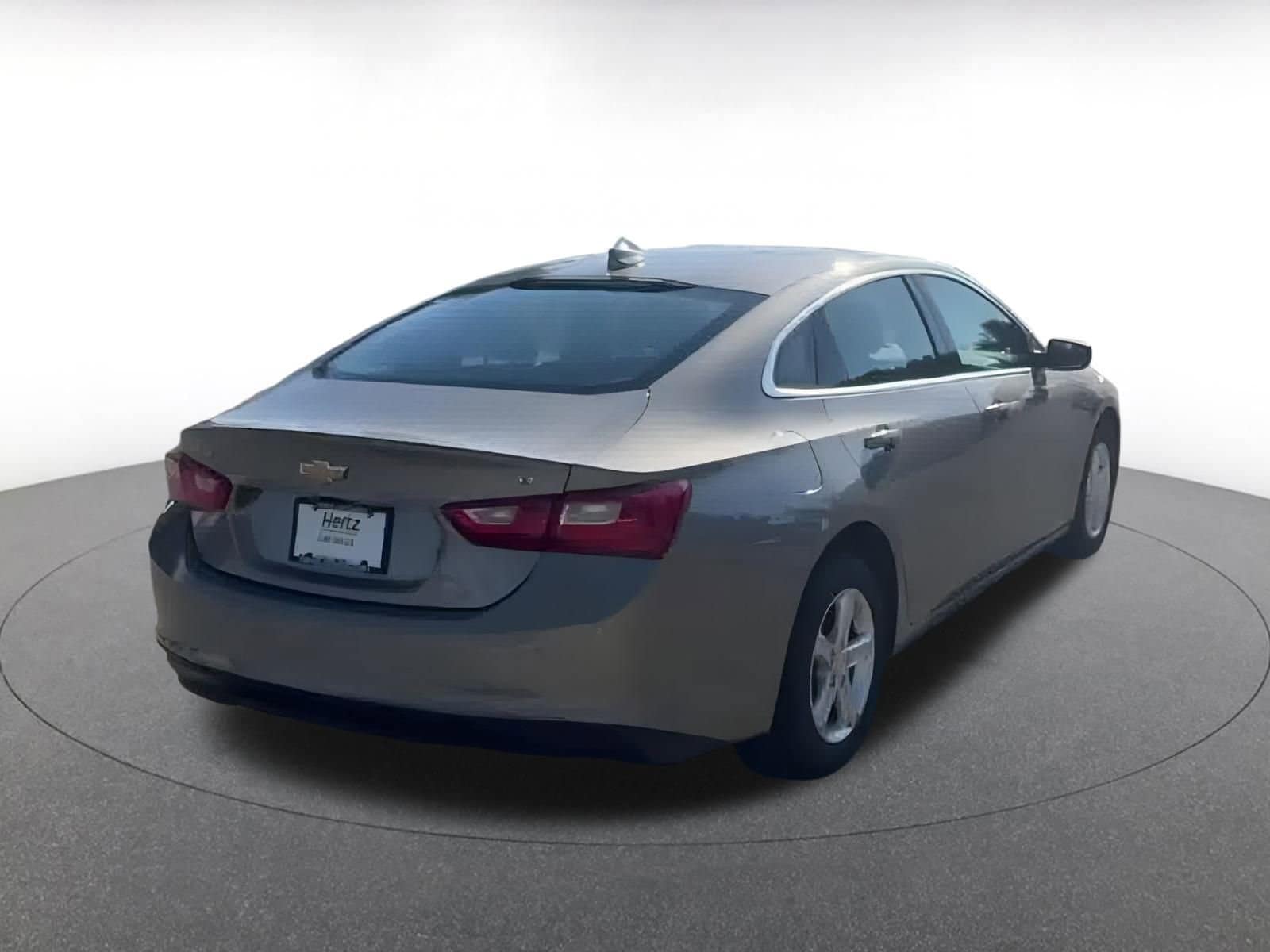 Thumbnail: 2024 Chevrolet Malibu - 12