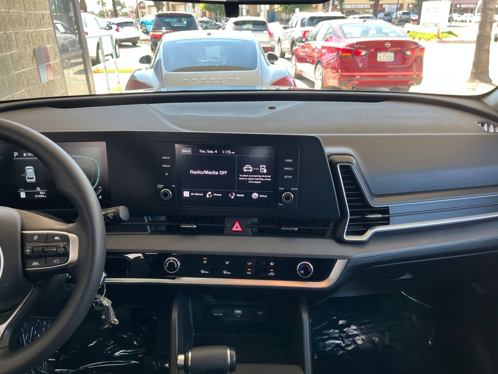 Thumbnail: 2024 Kia Sportage - 18