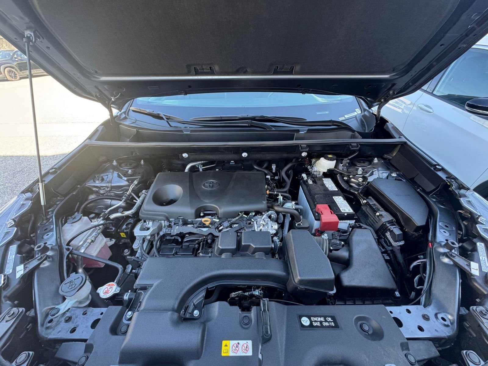 Thumbnail: 2025 Toyota RAV4 - 34