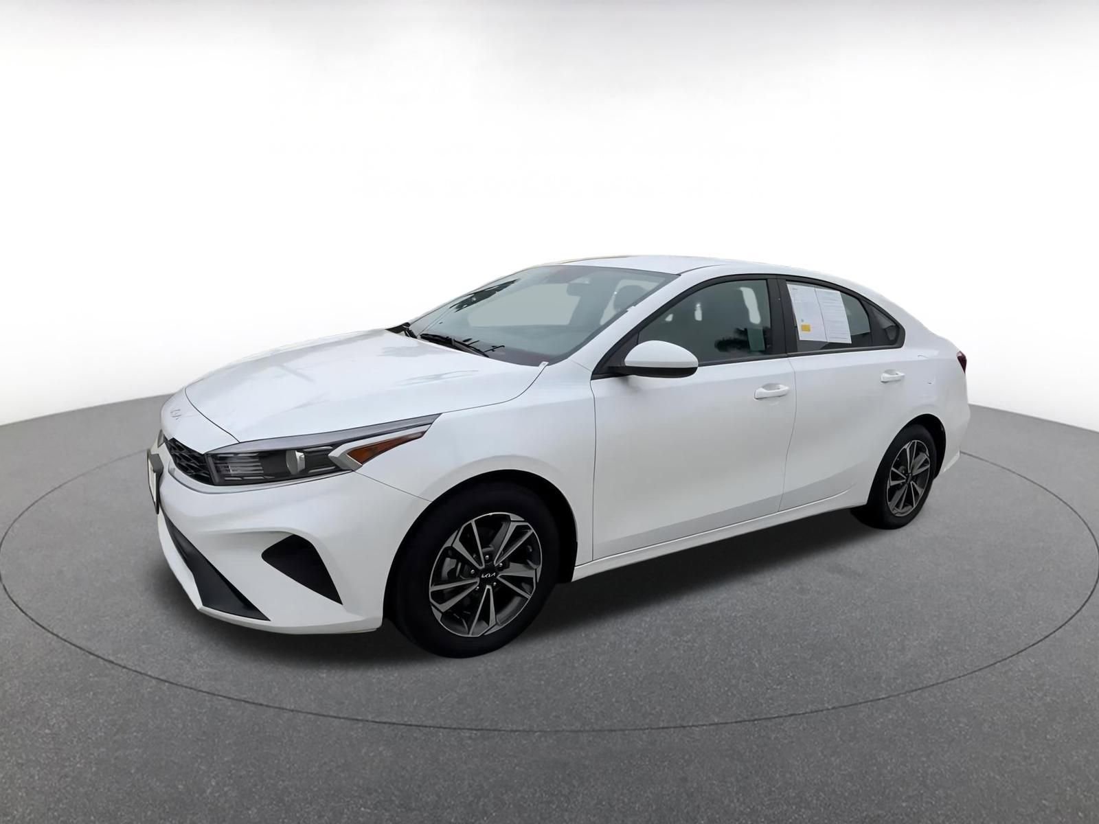 2024 Kia Forte LXS 7