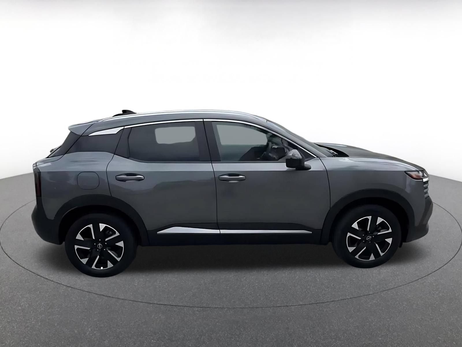 Thumbnail: 2026 Nissan Kicks - 15