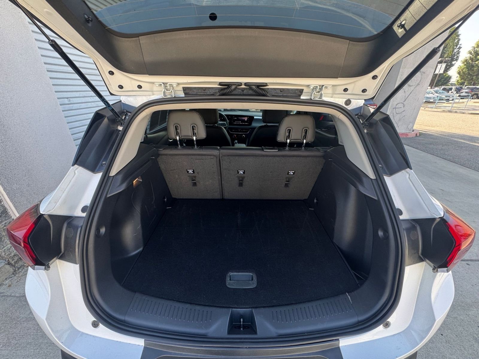 Thumbnail: 2025 Buick Encore GX - 29