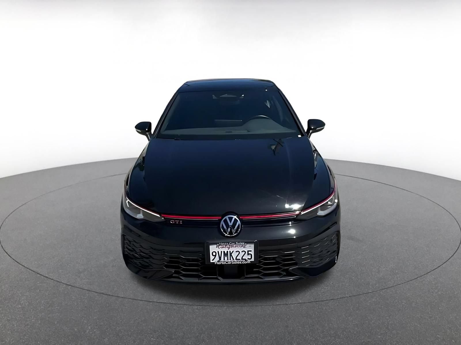 Thumbnail: 2026 Volkswagen Golf - 3