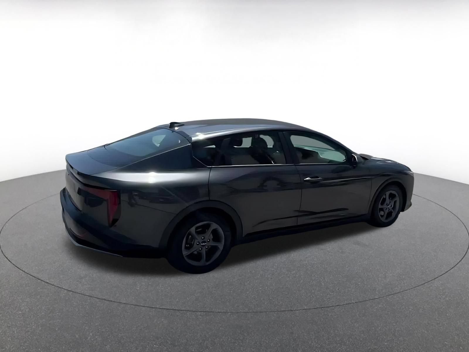 Thumbnail: 2025 Kia K4 - 14