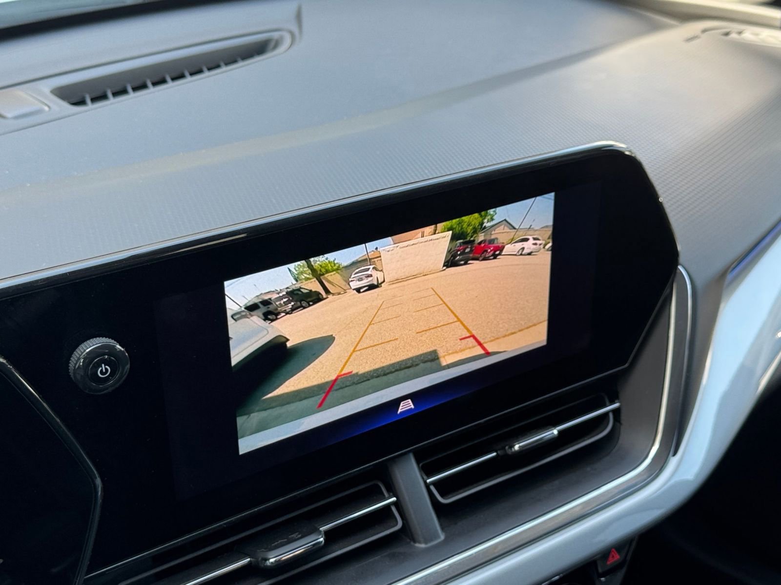 Thumbnail: 2025 Chevrolet Trax - 23