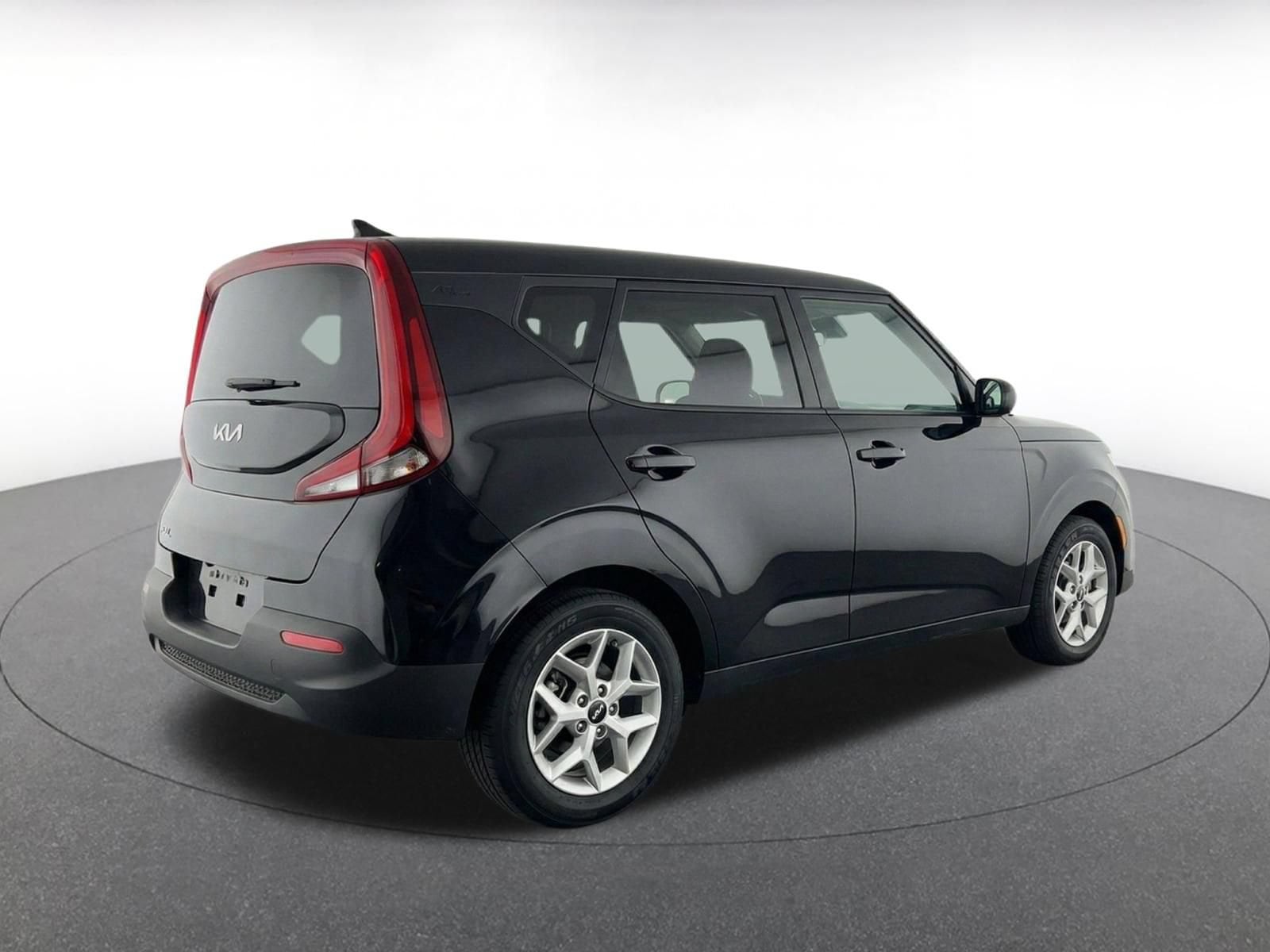 Thumbnail: 2025 Kia Soul - 9