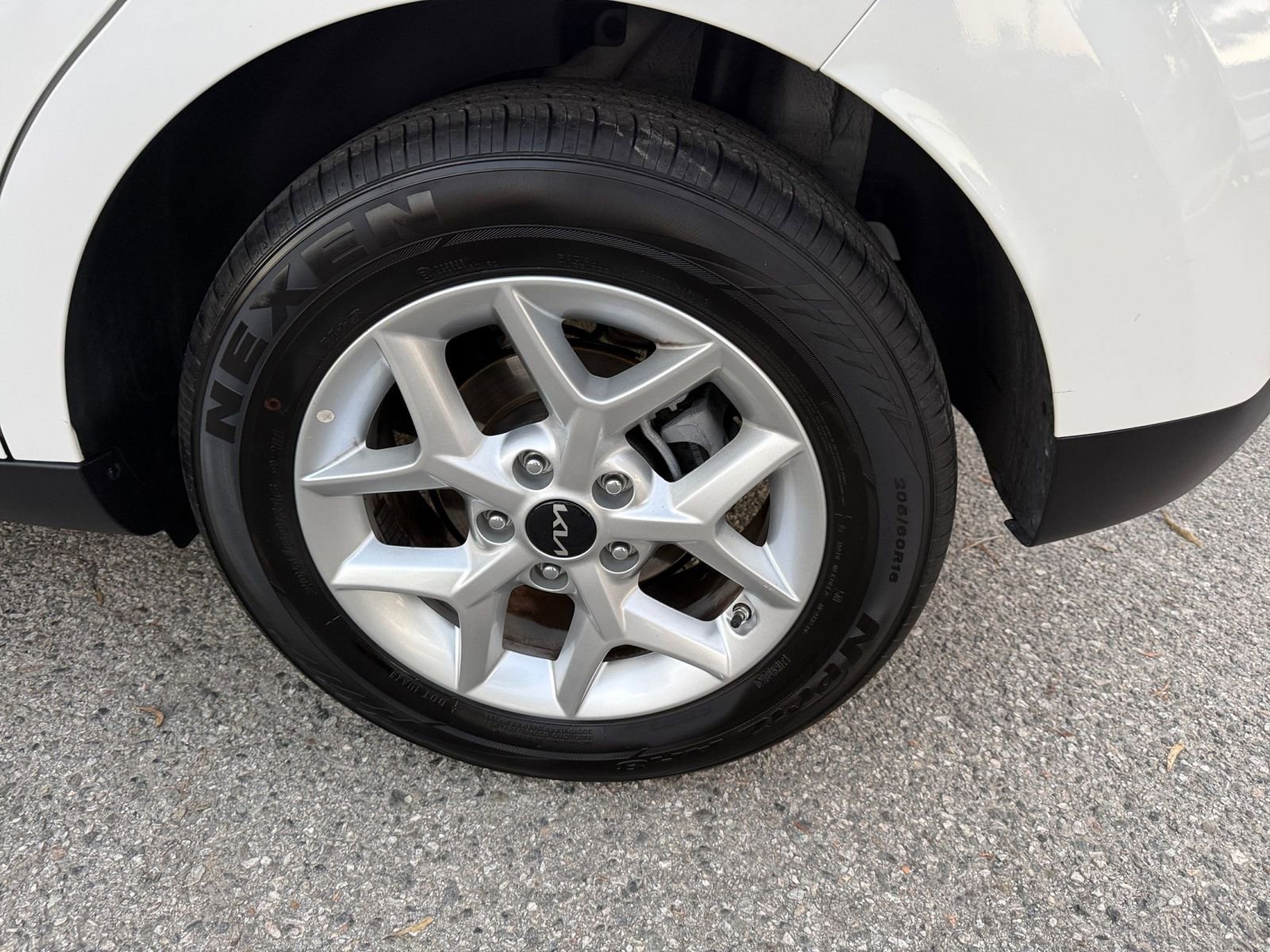 Thumbnail: 2025 Kia Soul - 25