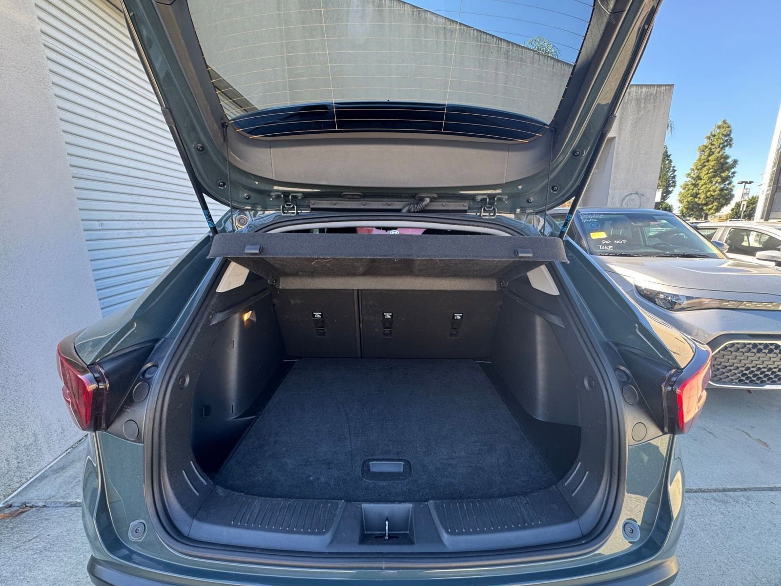 Thumbnail: 2025 Chevrolet Trax - 31