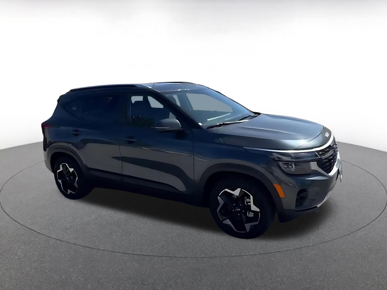 Thumbnail: 2025 Kia Seltos - 2