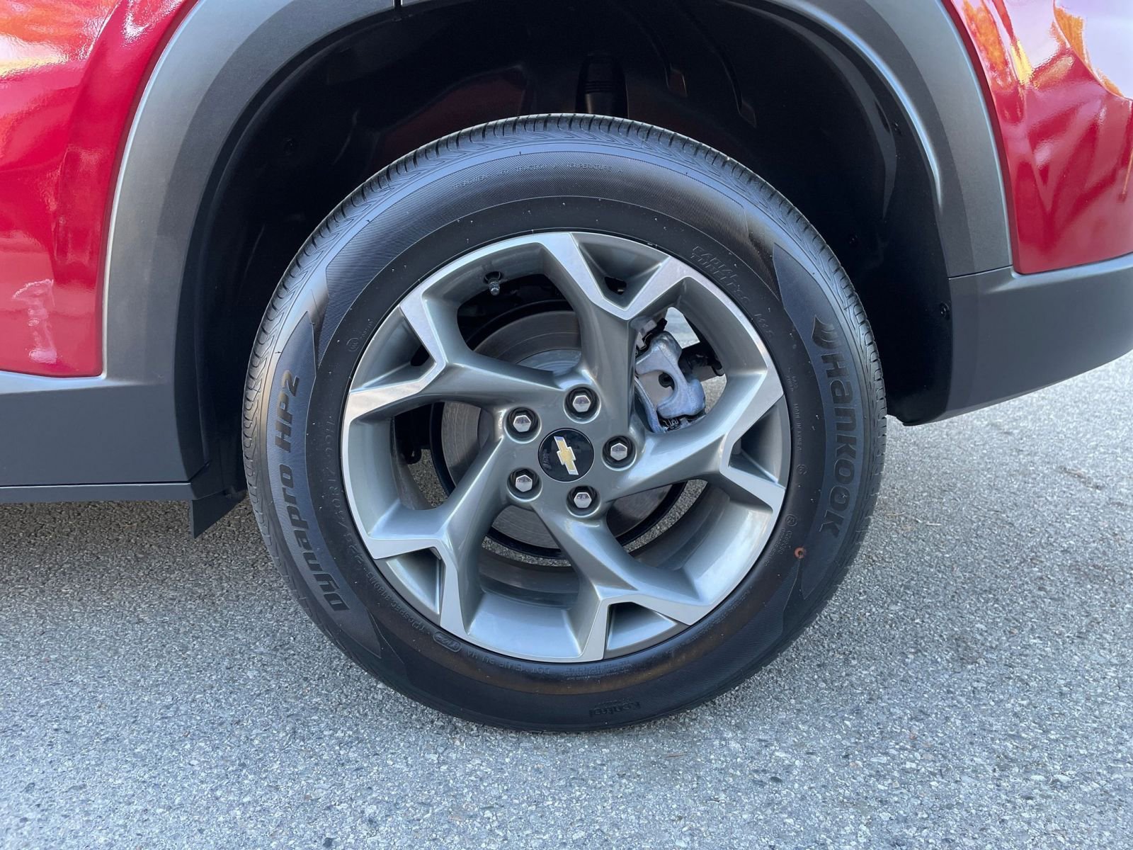 Thumbnail: 2025 Chevrolet Trax - 30