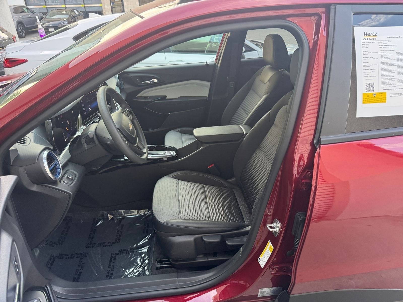 Thumbnail: 2025 Chevrolet Trax - 24