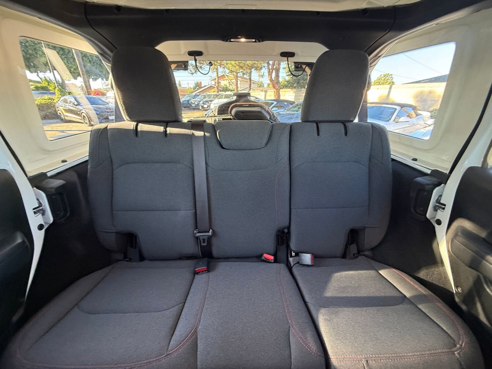 Thumbnail: 2025 Jeep Wrangler - 34