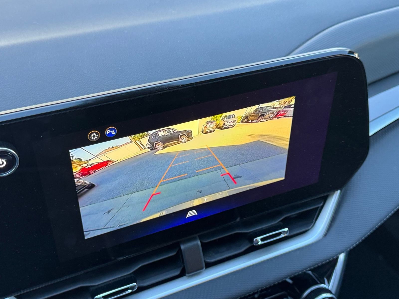 Thumbnail: 2025 Chevrolet Equinox - 17