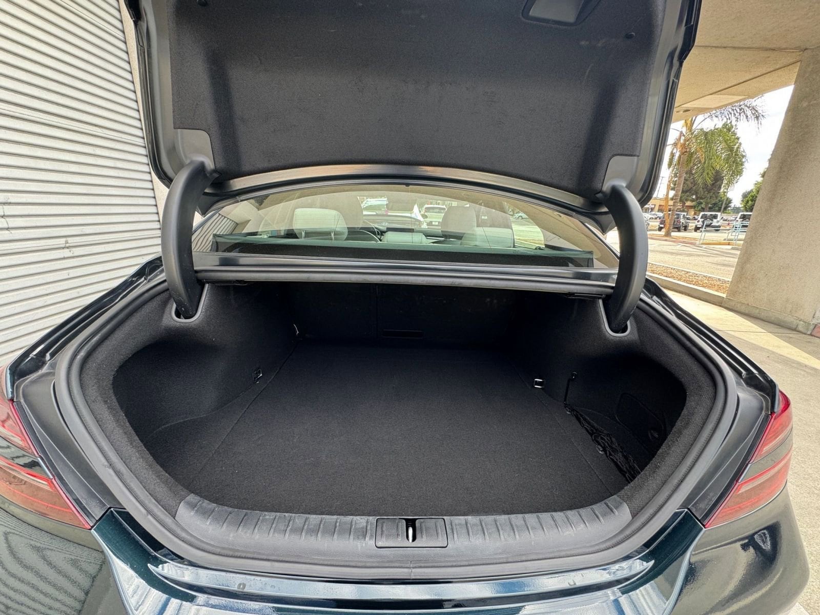 Thumbnail: 2025 Genesis G70 - 31