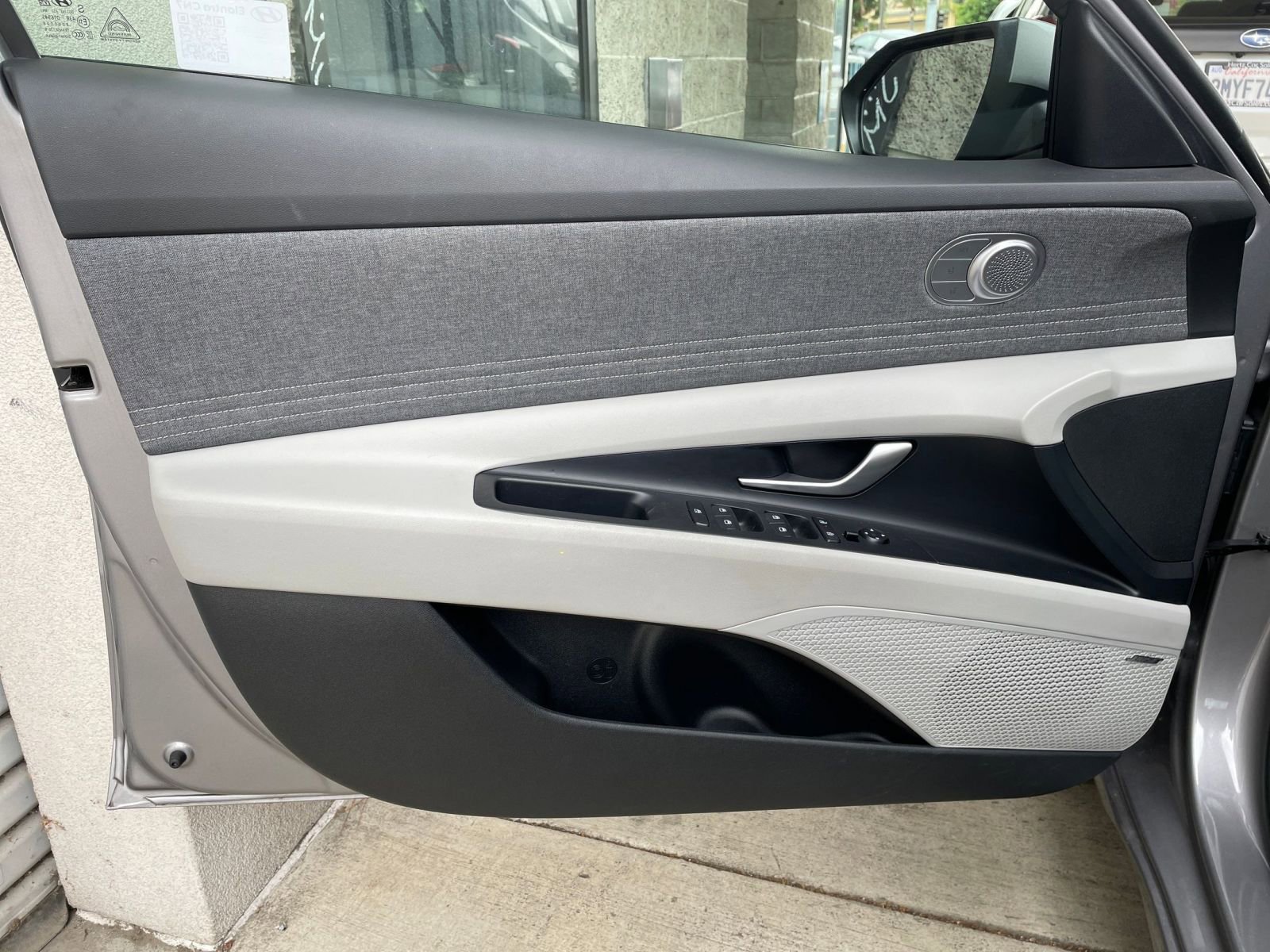 Thumbnail: 2025 Hyundai Elantra - 20