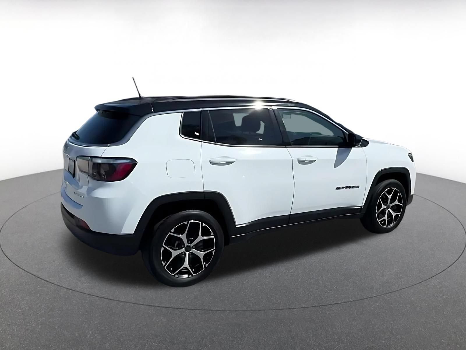 Thumbnail: 2025 Jeep Compass - 12