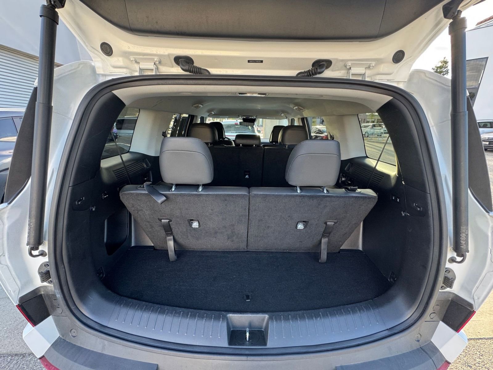 Thumbnail: 2025 Hyundai Santa Fe - 34