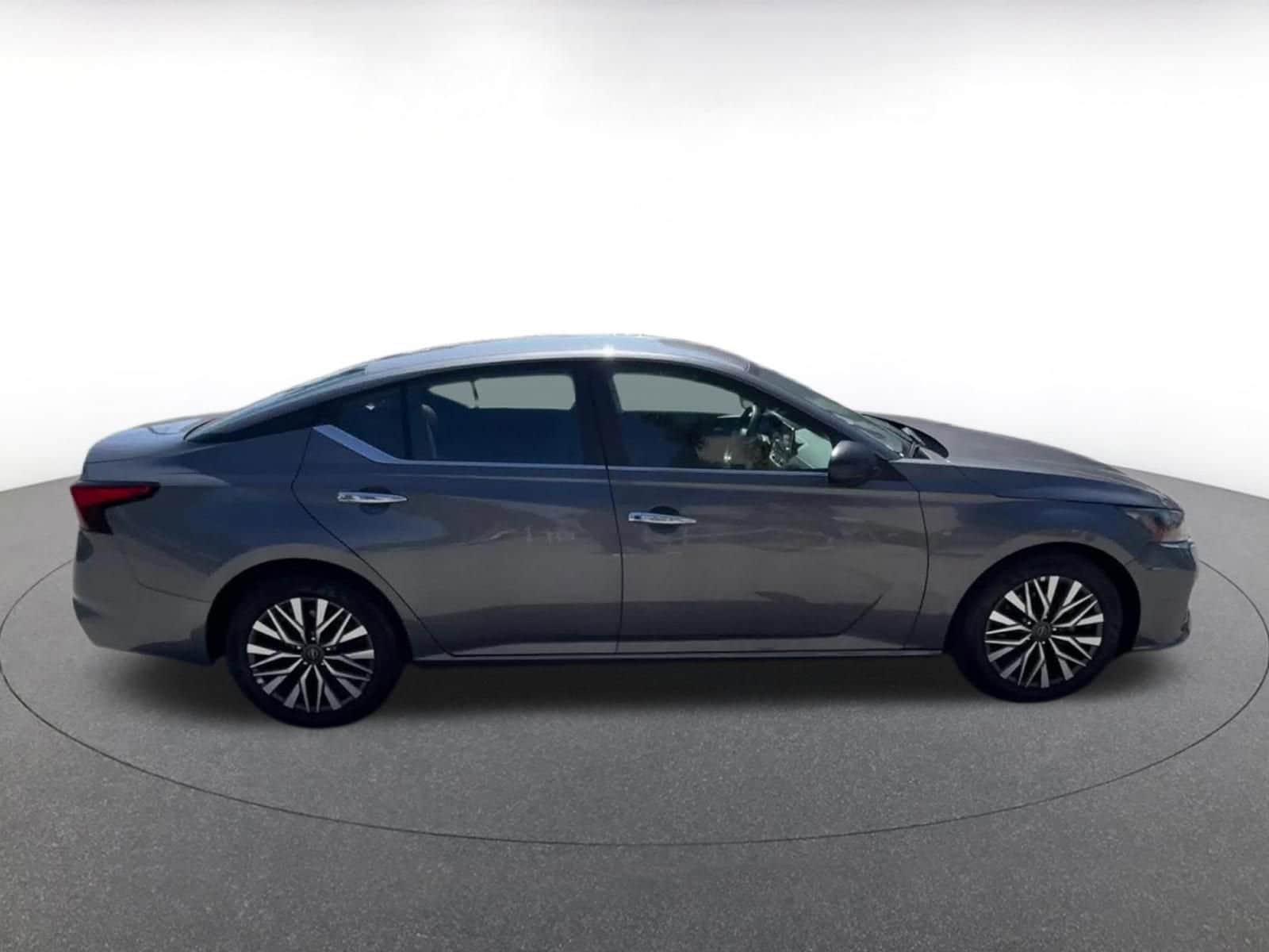 Thumbnail: 2025 Nissan Altima - 16