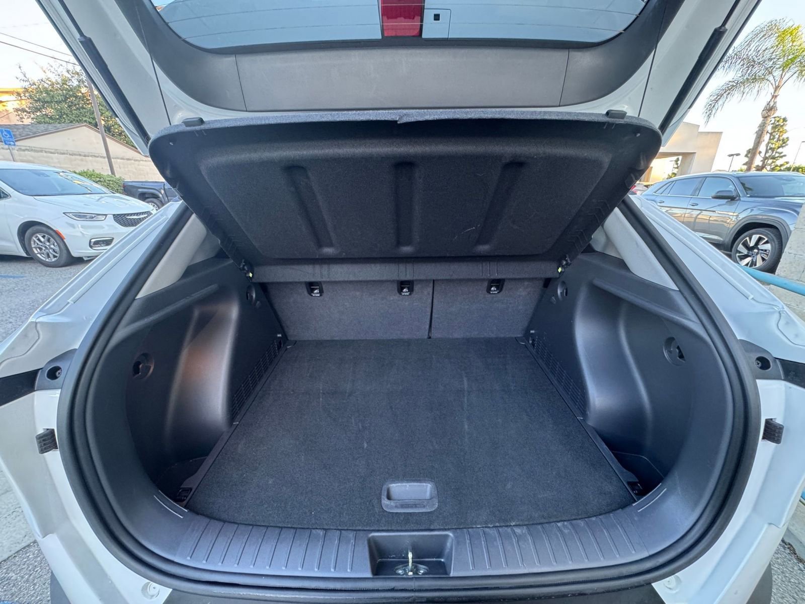 Thumbnail: 2025 Hyundai Kona - 31