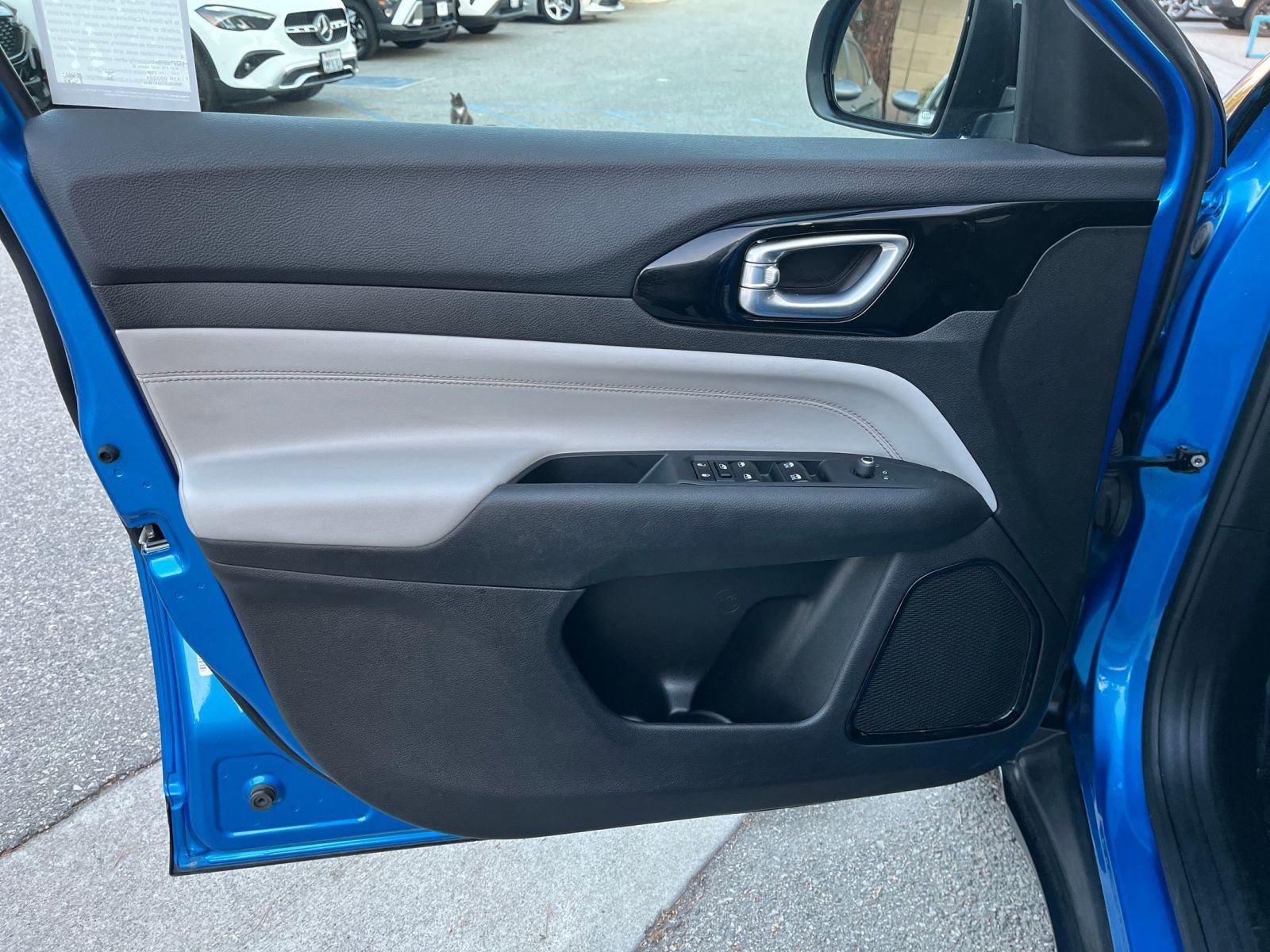 Thumbnail: 2025 Jeep Compass - 20