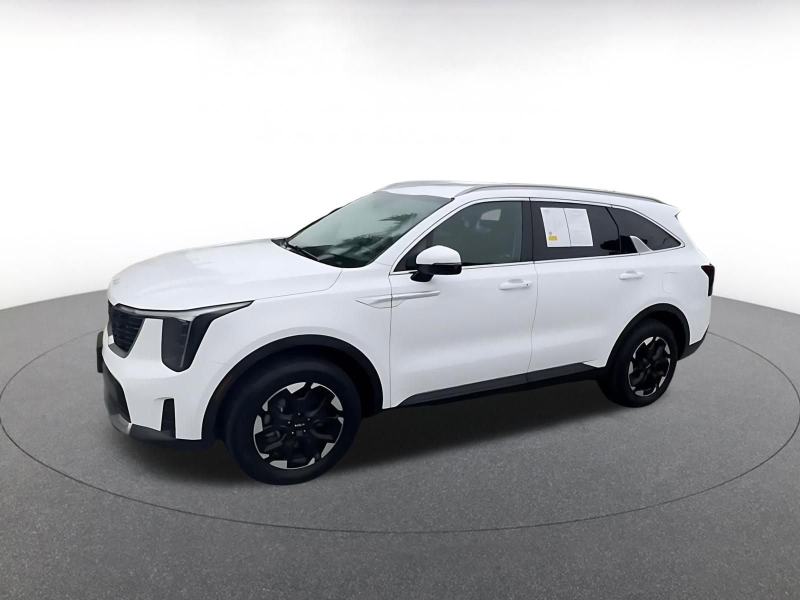 Thumbnail: 2024 Kia Sorento - 8