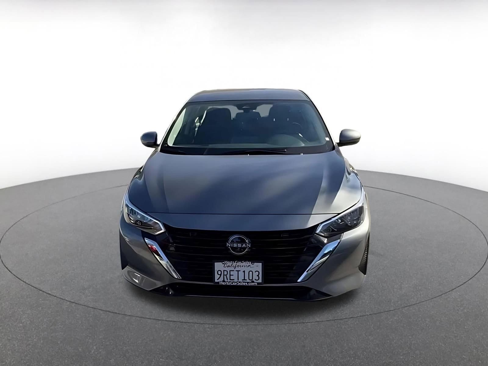 Thumbnail: 2025 Nissan Sentra - 3